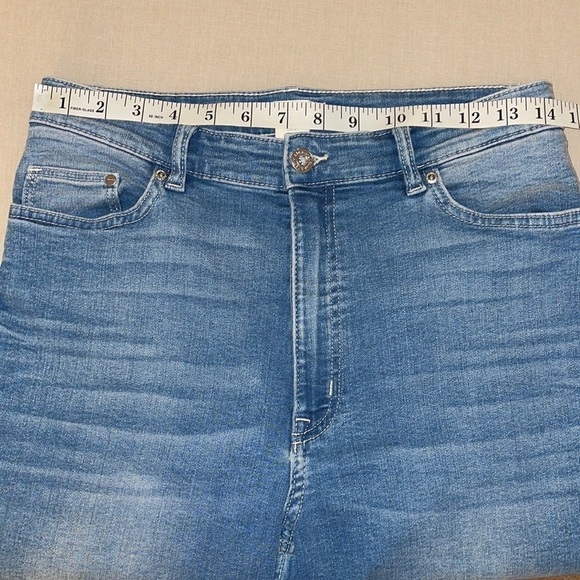 H&M Light Blue High Rise Cotton Viscose Jeans-Pants Sz. 6 - Picture 3 of 10